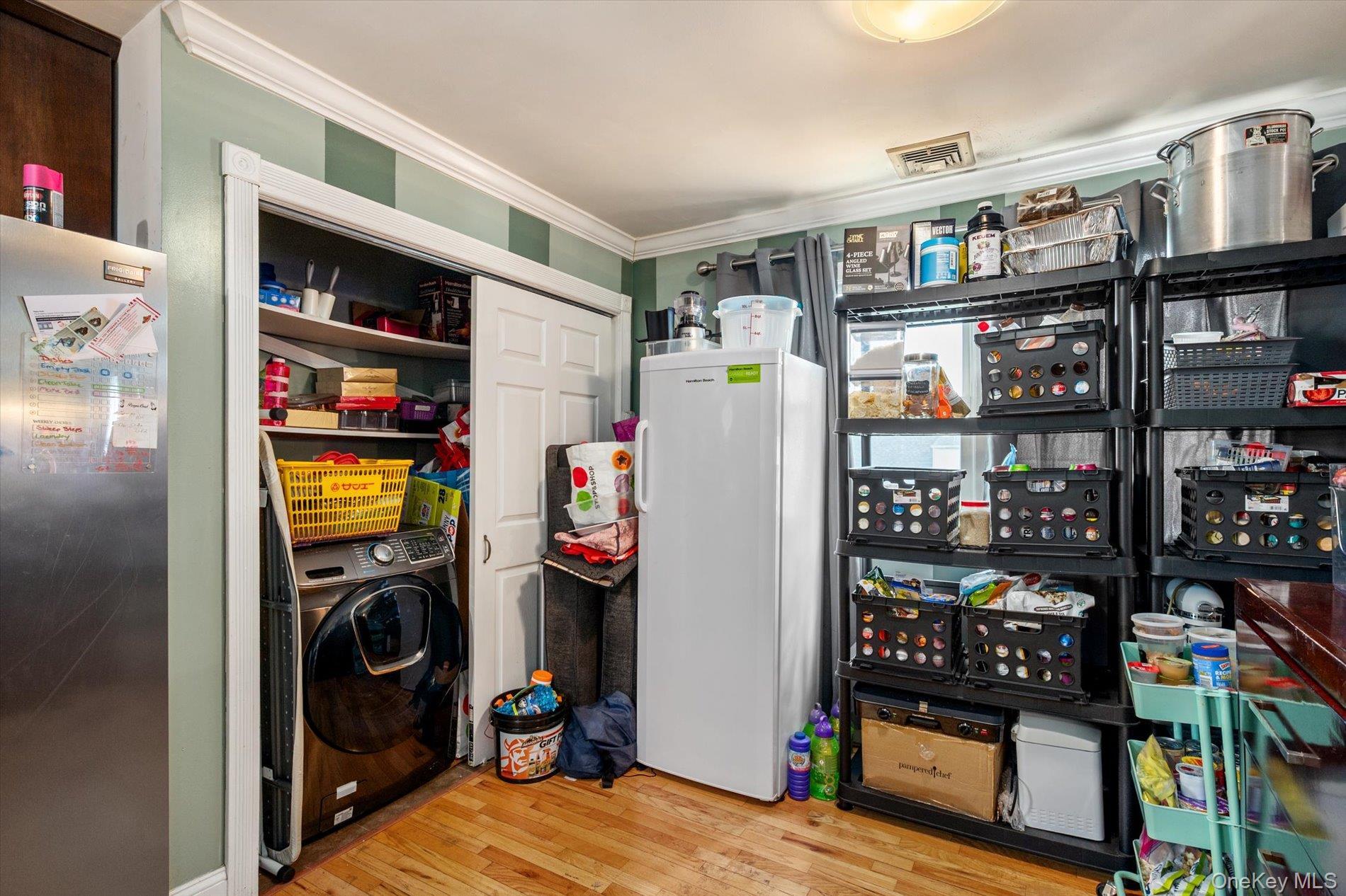 Single Family Beechwood  Nassau County, NY 11575, MLS-980636-19