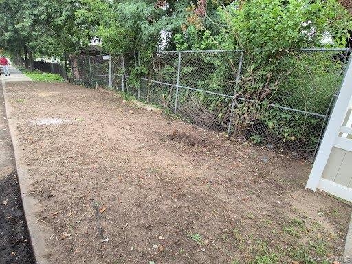 Land Avenue Avenue Queens, NY 11433, MLS-980639-3