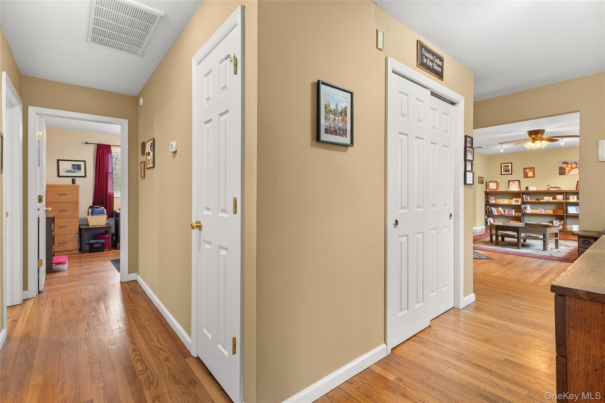 Single Family Thompson  Suffolk County, NY 11706, MLS-980667-12