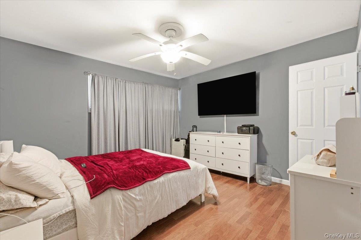 Single Family Grant  Nassau County, NY 11520, MLS-980681-14