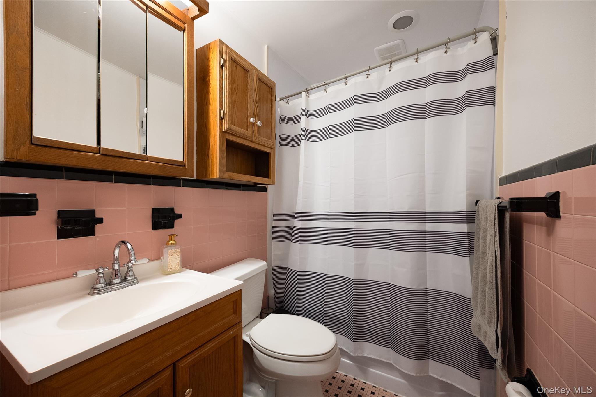 Single Family Gale  Dutchess County, NY 12603, MLS-980691-13