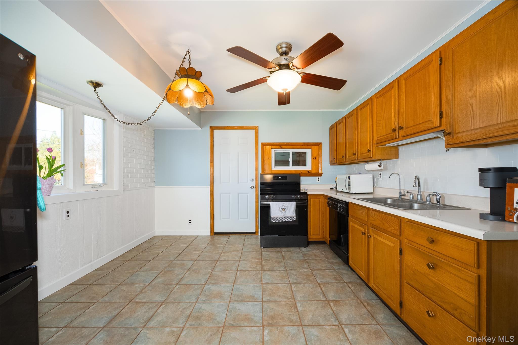 Single Family Gale  Dutchess County, NY 12603, MLS-980691-9