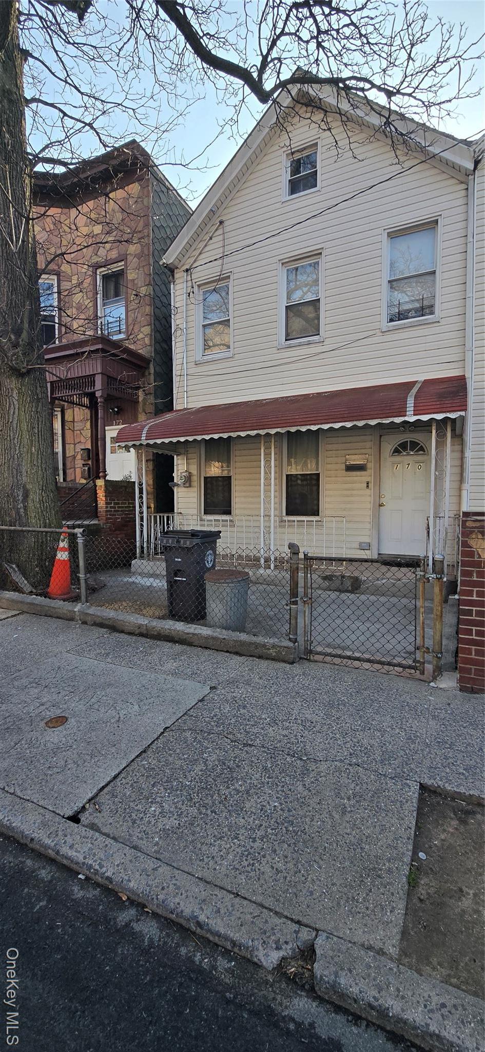 Single Family Milford  Brooklyn, NY 11208, MLS-980696-2