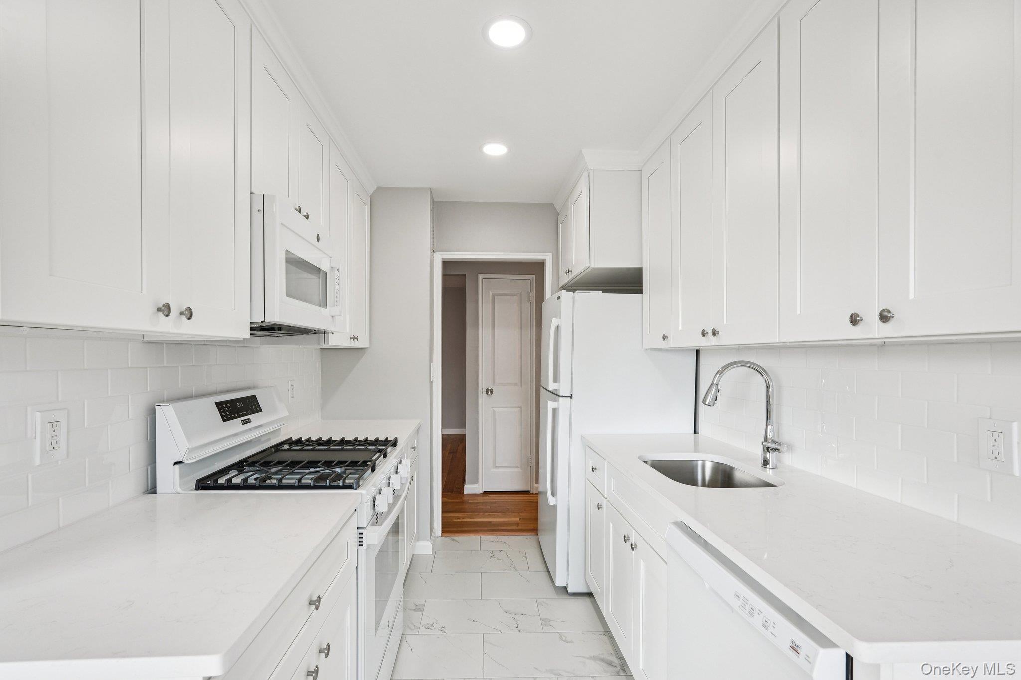 Coop Dehaven Westchester County, NY 10703, MLS-980698-12