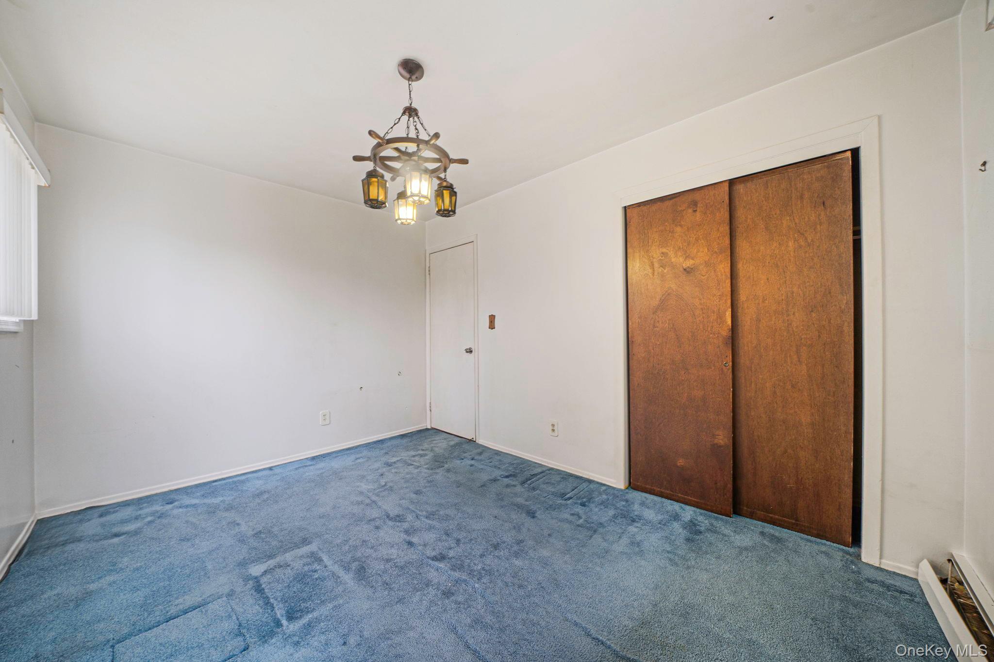 Single Family Oatley  Suffolk County, NY 11725, MLS-980700-10