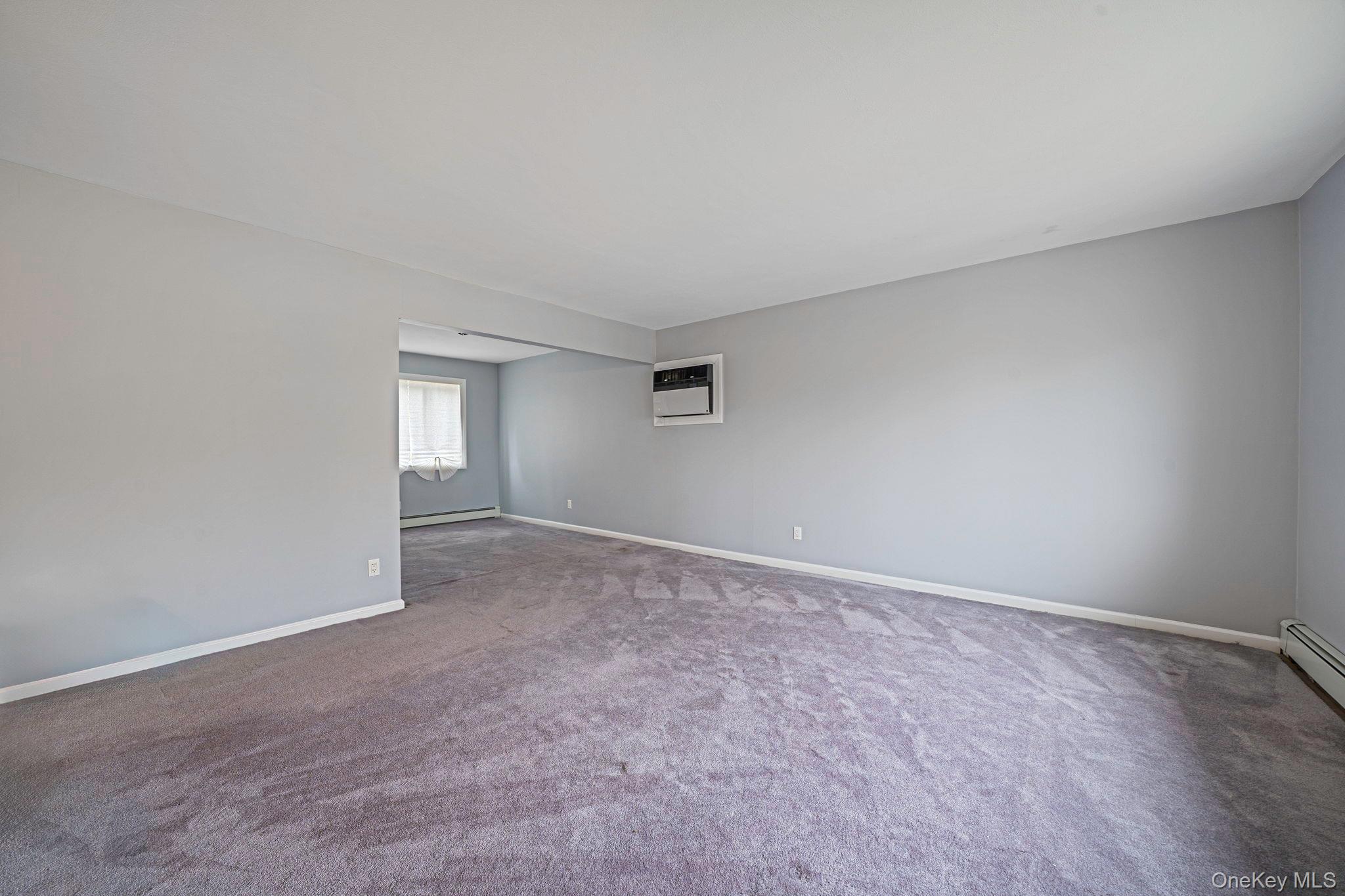 Single Family Oatley  Suffolk County, NY 11725, MLS-980700-14