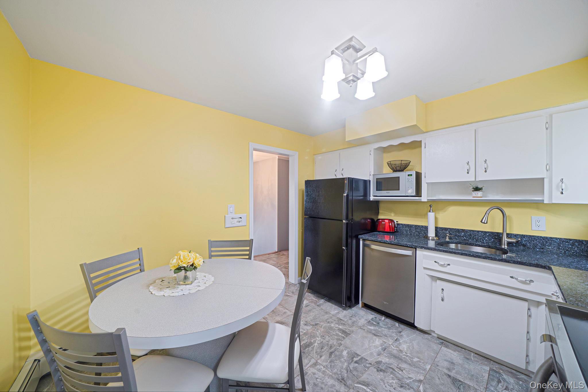 Single Family Oatley  Suffolk County, NY 11725, MLS-980700-16