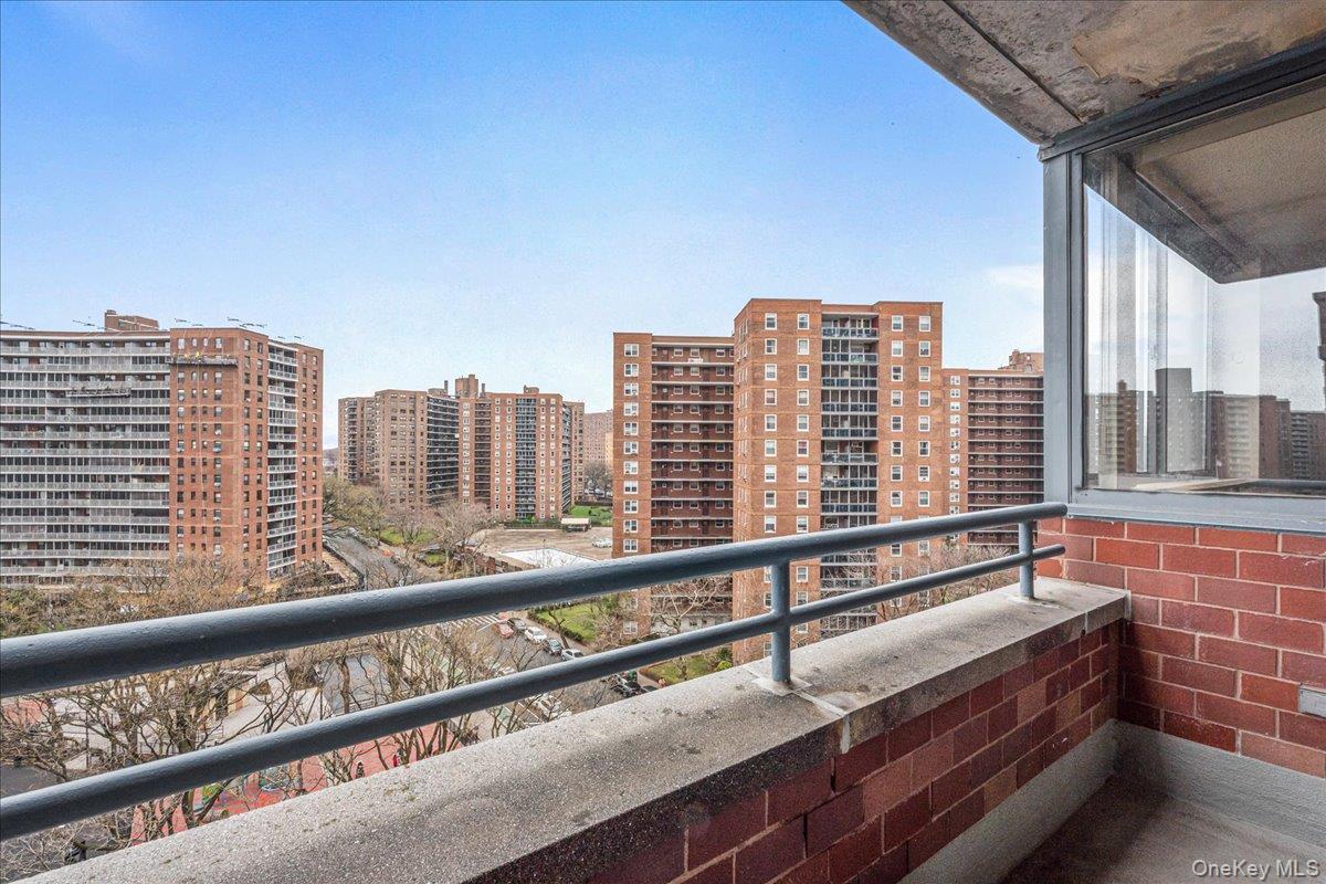 Condo 97th Queens, NY 11374, MLS-980706-13