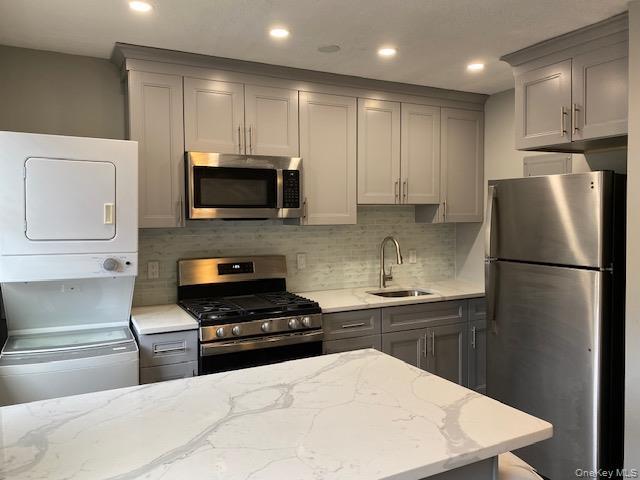 Coop 76th Queens, NY 11426, MLS-980713-4