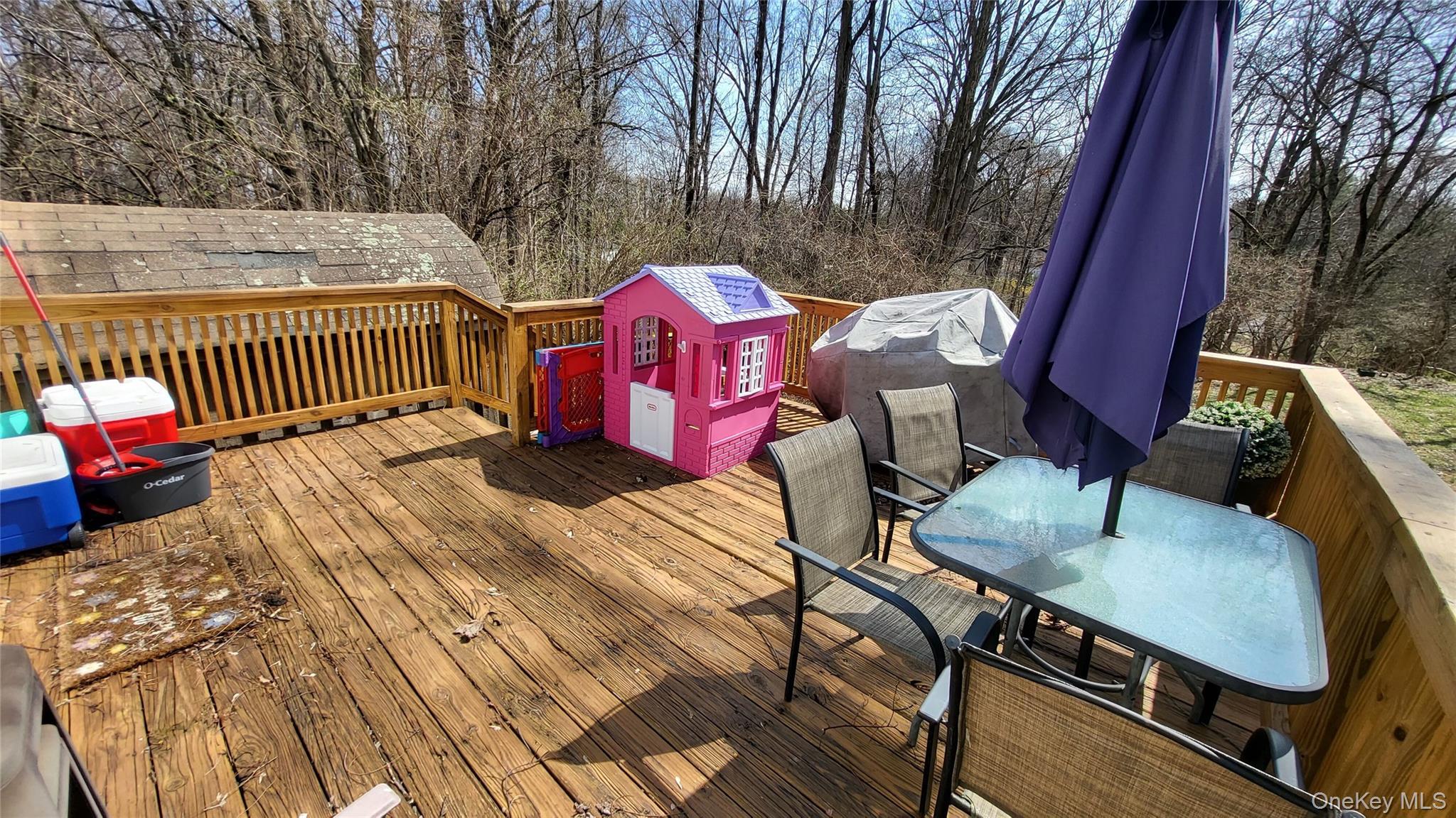 Single Family Kinderhook  Dutchess County, NY 12603, MLS-980752-17