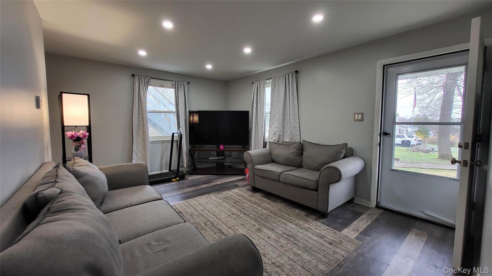 Single Family Kinderhook  Dutchess County, NY 12603, MLS-980752-25