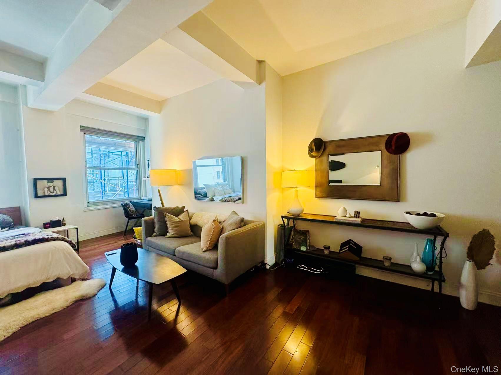 Condo Greenwich  Manhattan, NY 10006, MLS-980759-4