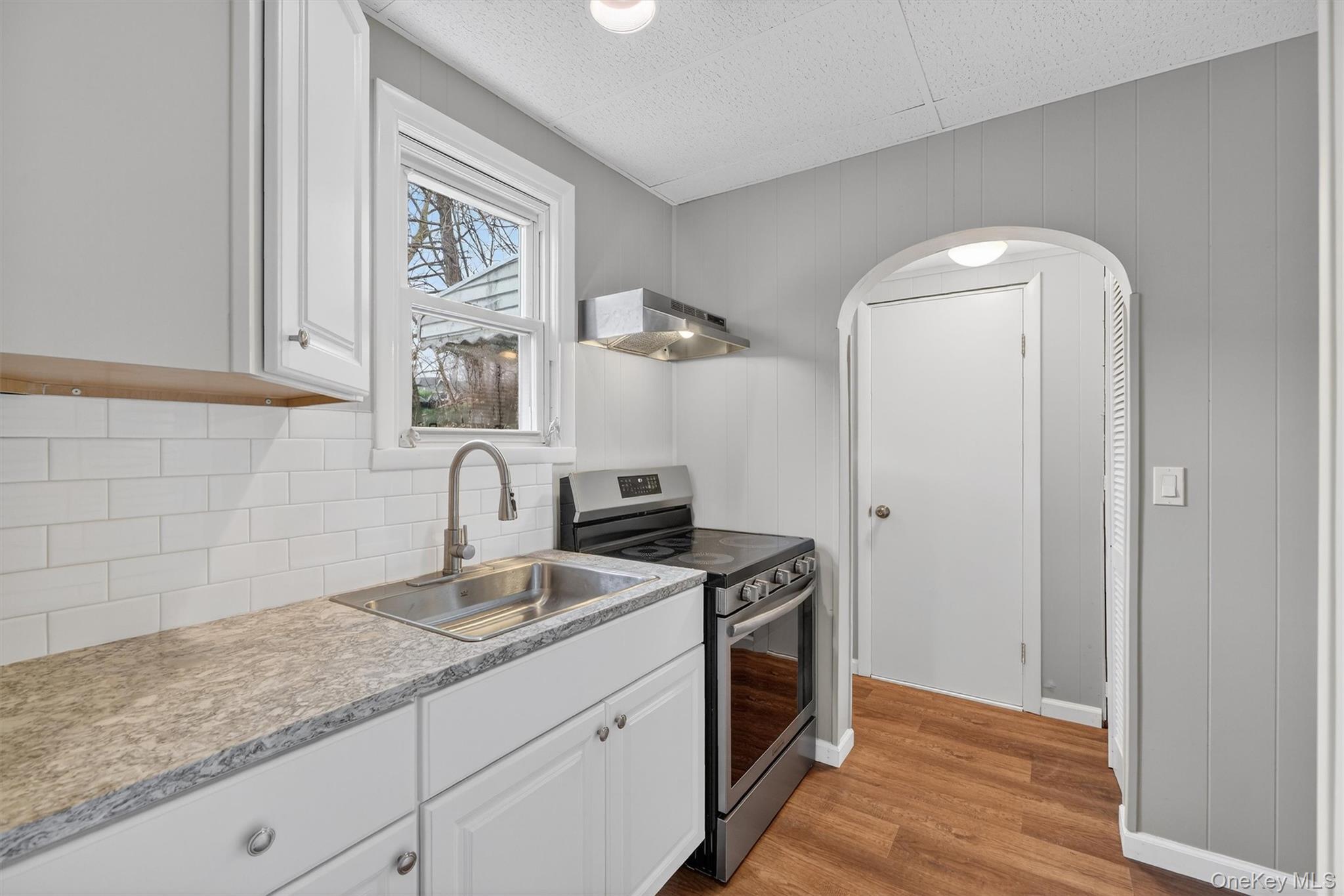 Single Family Bleakley  Westchester County, NY 10511, MLS-980760-11