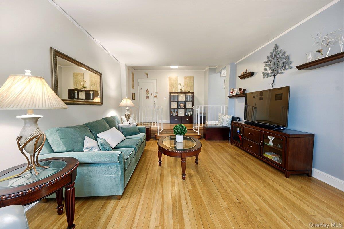 Condo Henry Hudson  Bronx, NY 10463, MLS-980767-3