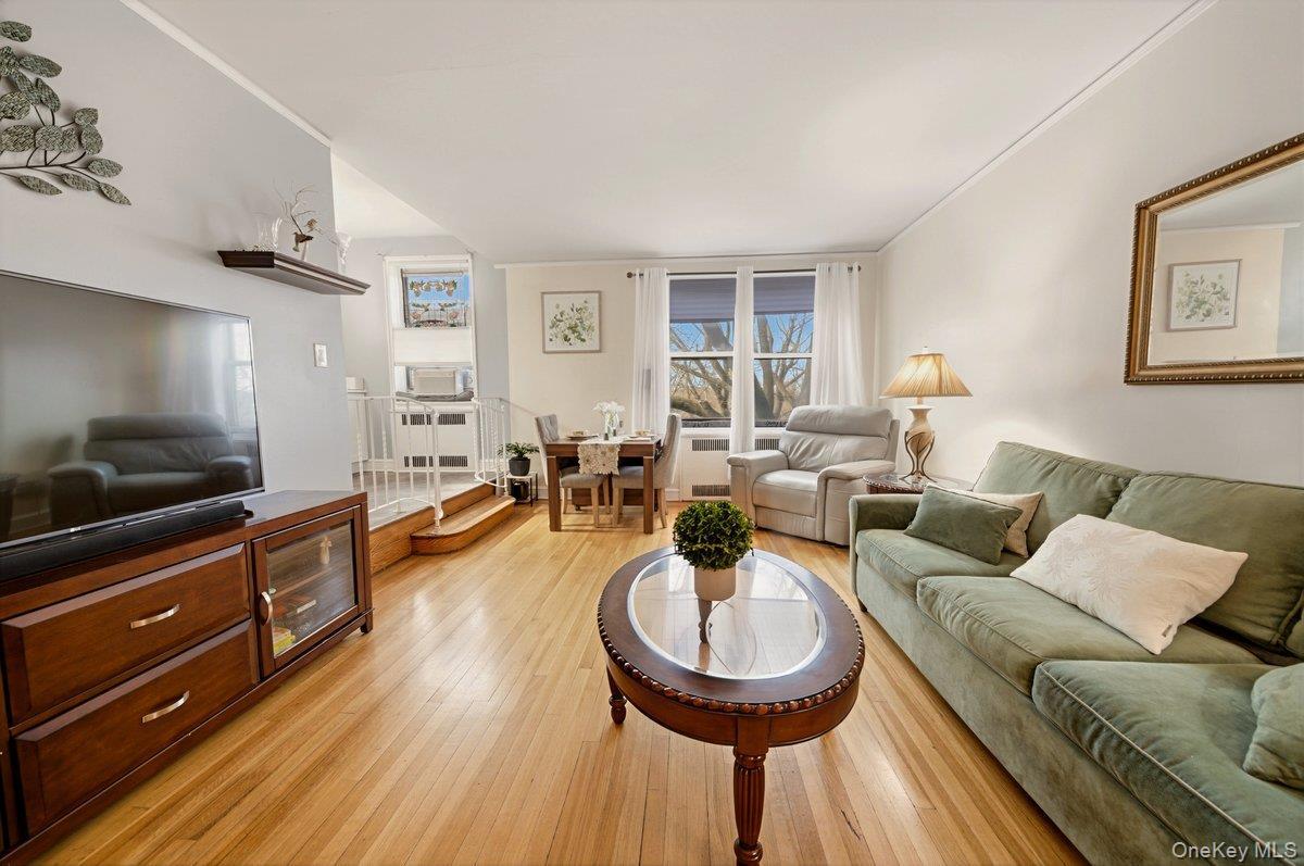 Condo Henry Hudson  Bronx, NY 10463, MLS-980767-4