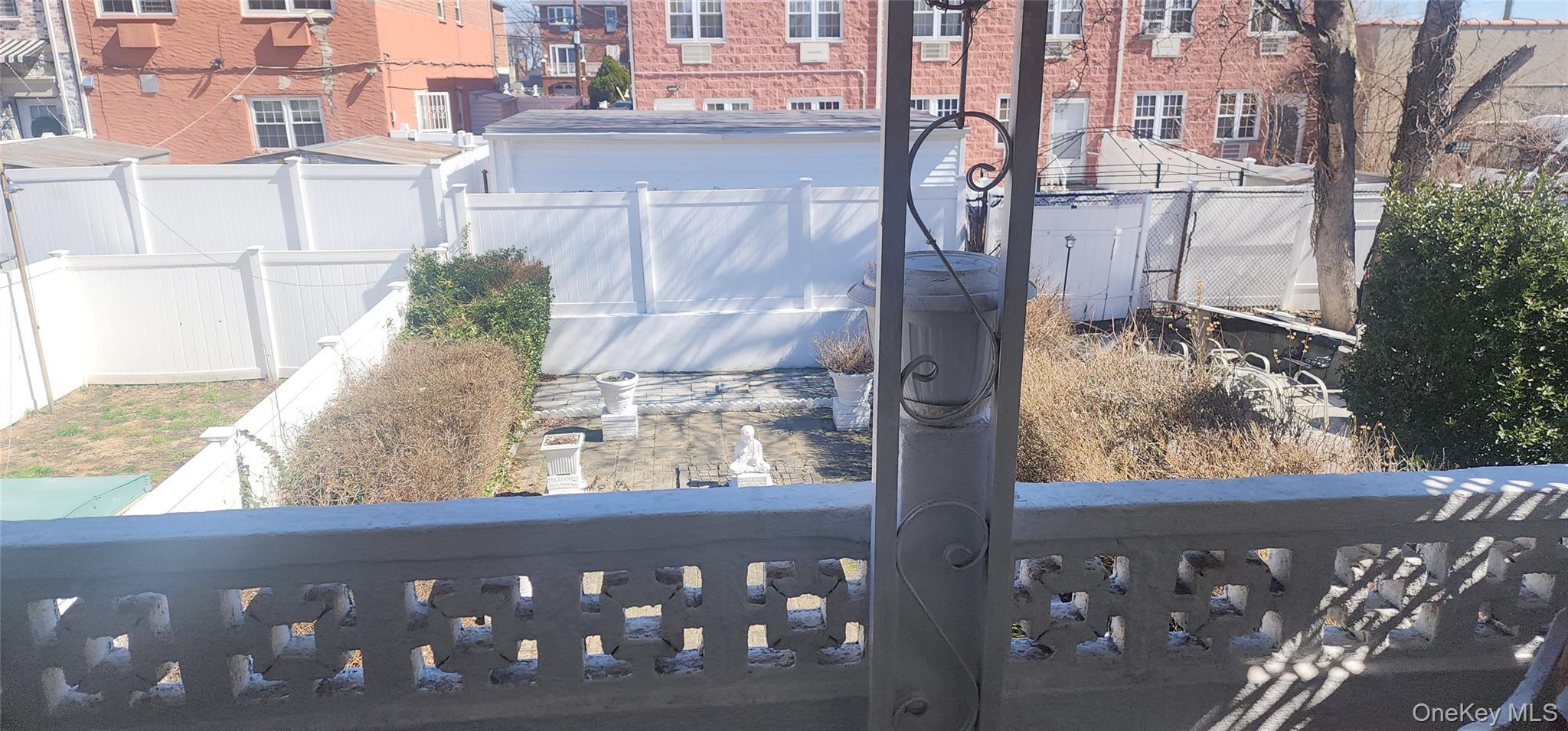 Single Family Howe  Bronx, NY 10473, MLS-980771-16