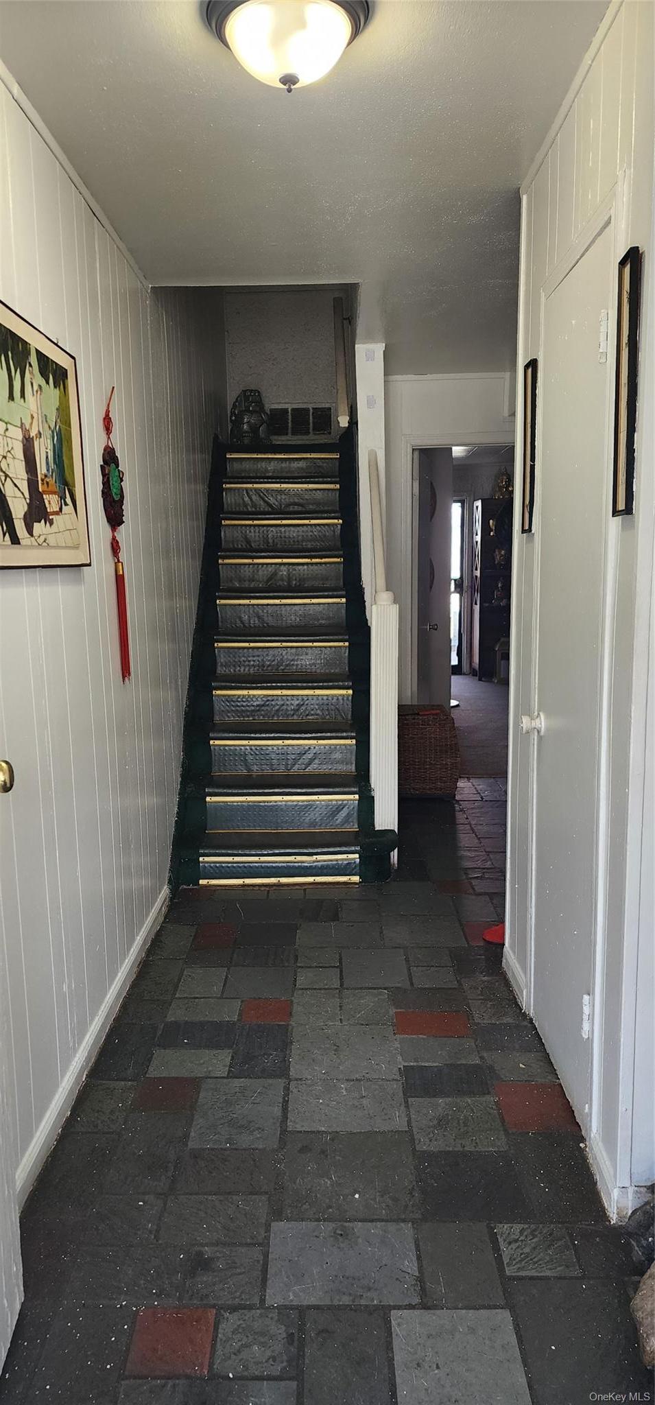 Single Family Howe  Bronx, NY 10473, MLS-980771-2