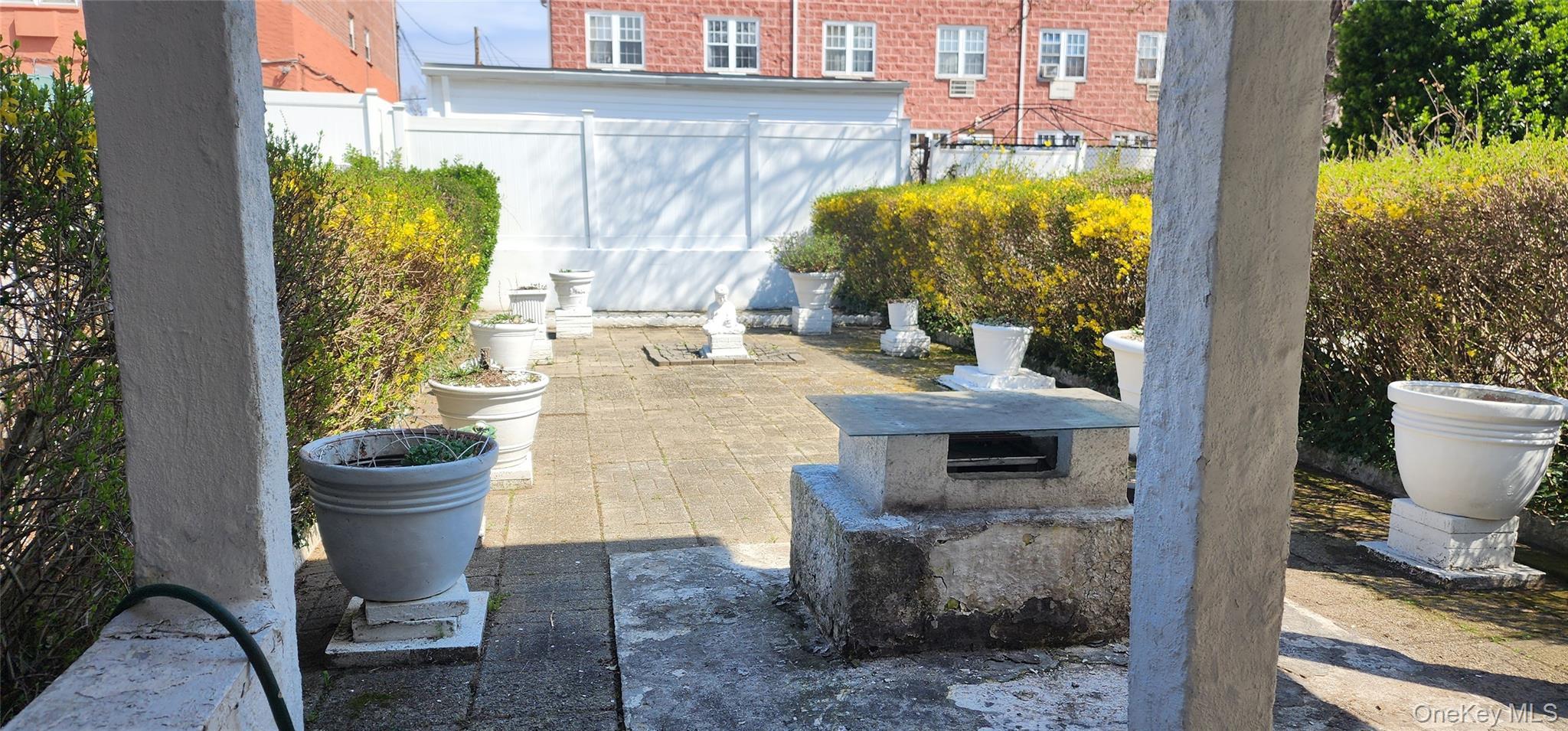 Single Family Howe  Bronx, NY 10473, MLS-980771-29