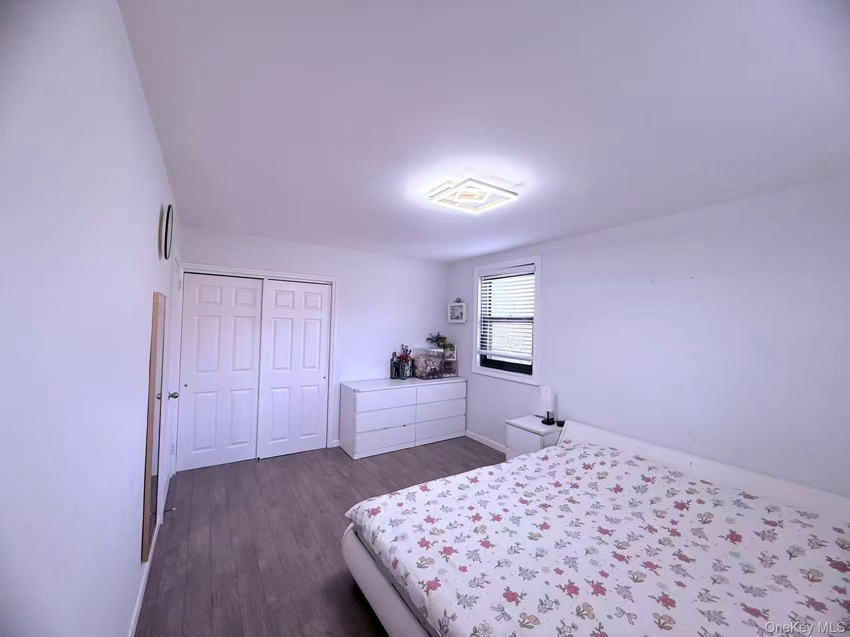 Coop 57 Dr  Queens, NY 11362, MLS-980798-13