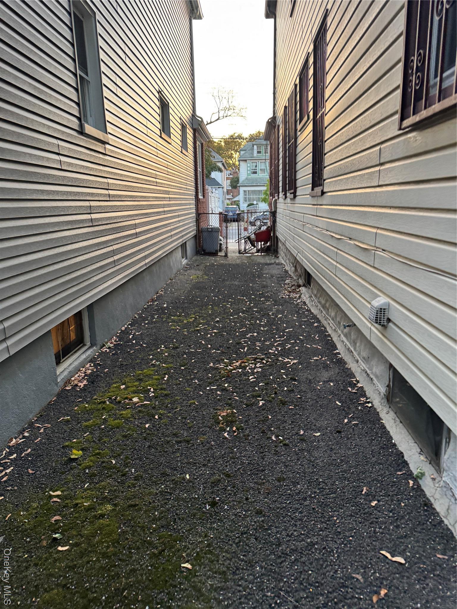 Single Family 130th  Queens, NY 11420, MLS-980806-4