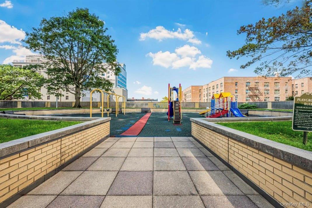 Coop 66th  Queens, NY 11375, MLS-980809-21