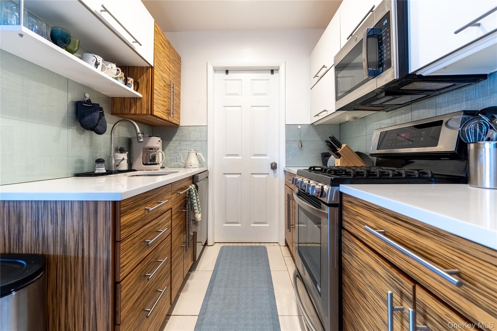 Coop 18th  Queens, NY 11360, MLS-980836-3