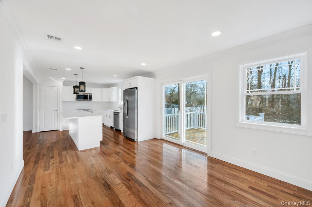 Single Family Starlight  Suffolk County, NY 11967, MLS-980842-11