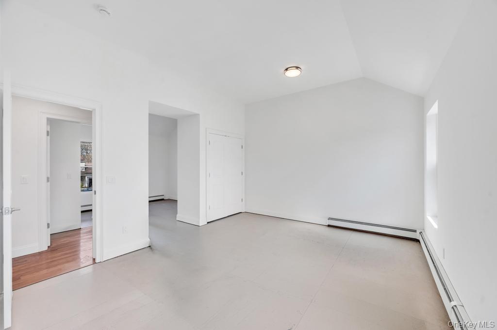Single Family Starlight  Suffolk County, NY 11967, MLS-980842-26