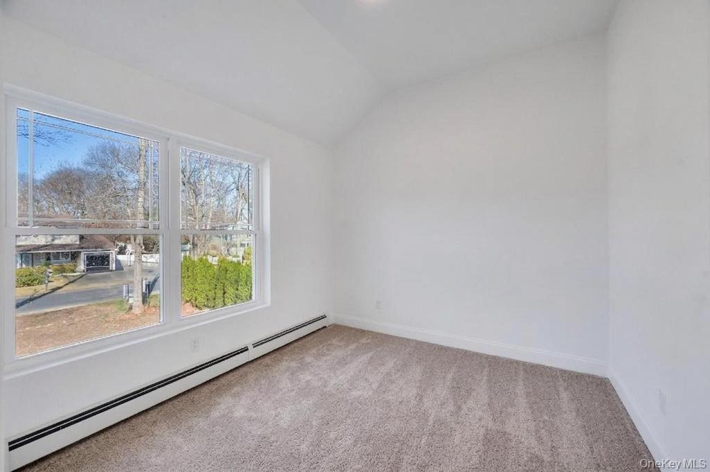 Single Family Starlight  Suffolk County, NY 11967, MLS-980842-31