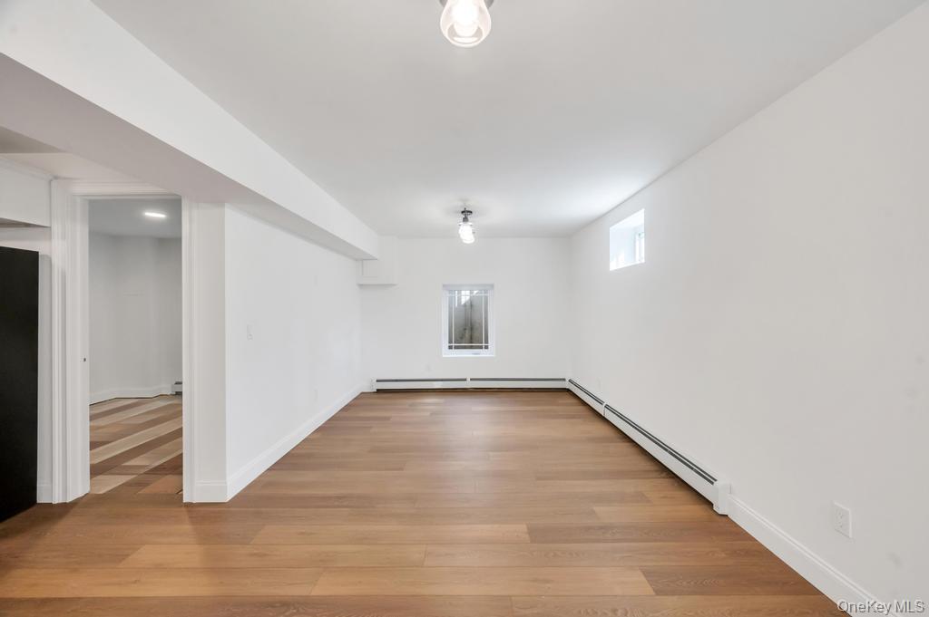 Single Family Starlight  Suffolk County, NY 11967, MLS-980842-42
