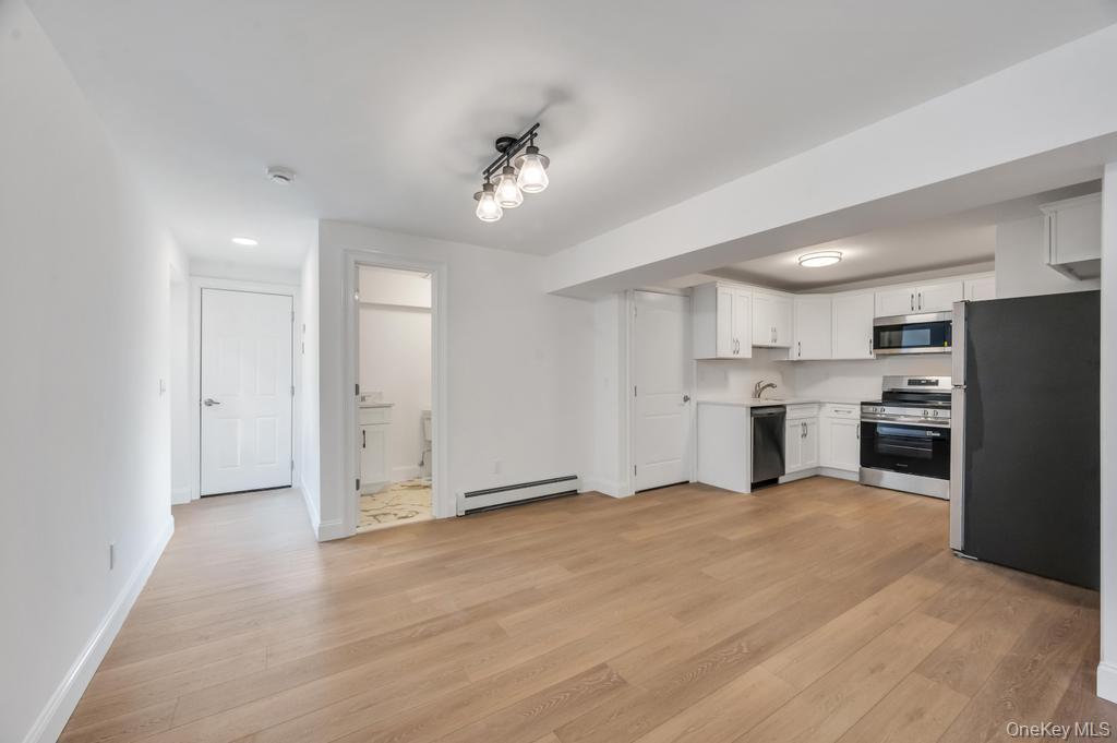 Single Family Starlight  Suffolk County, NY 11967, MLS-980842-43