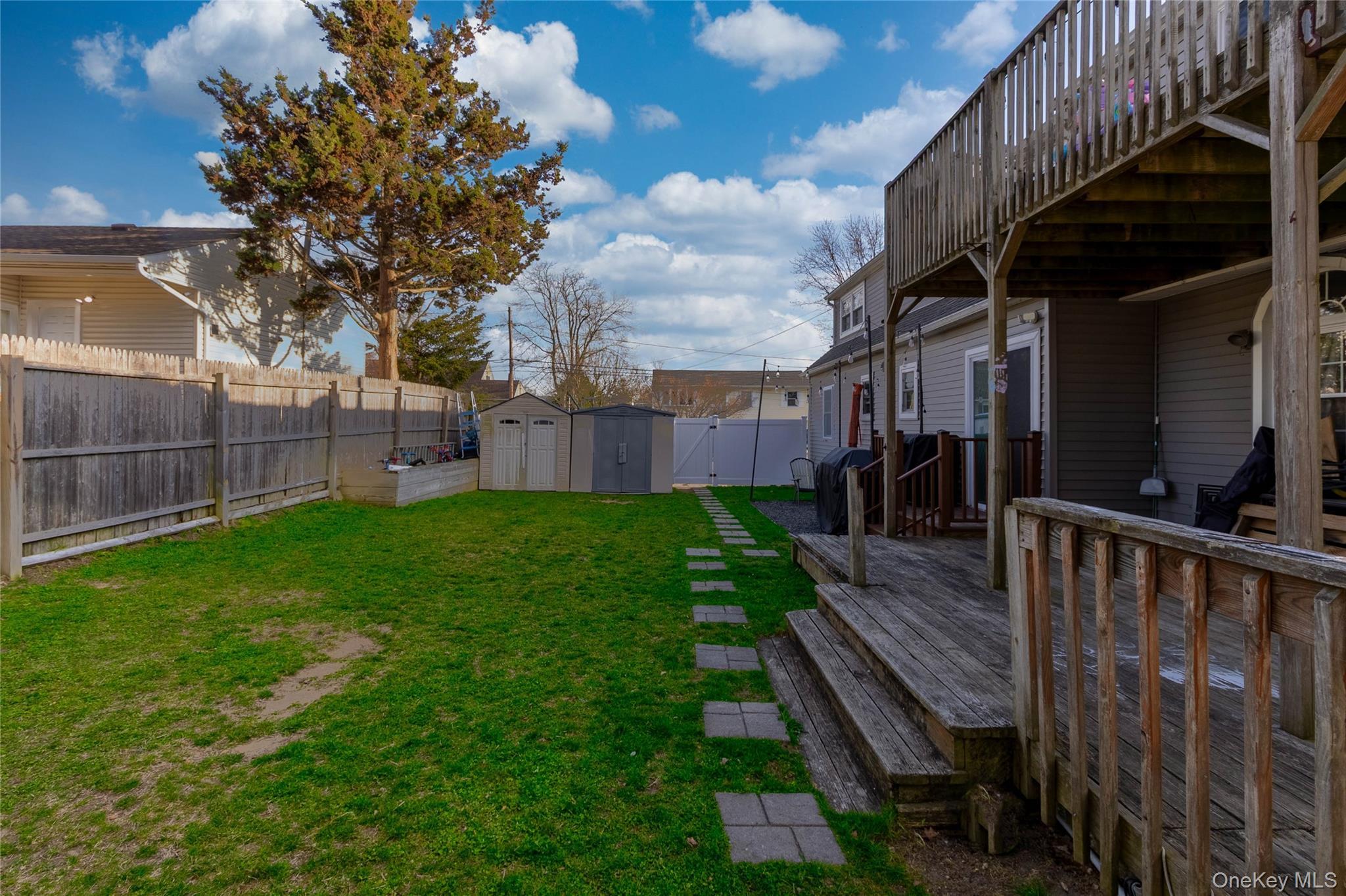 Single Family Cheltenham  Suffolk County, NY 11704, MLS-980853-10