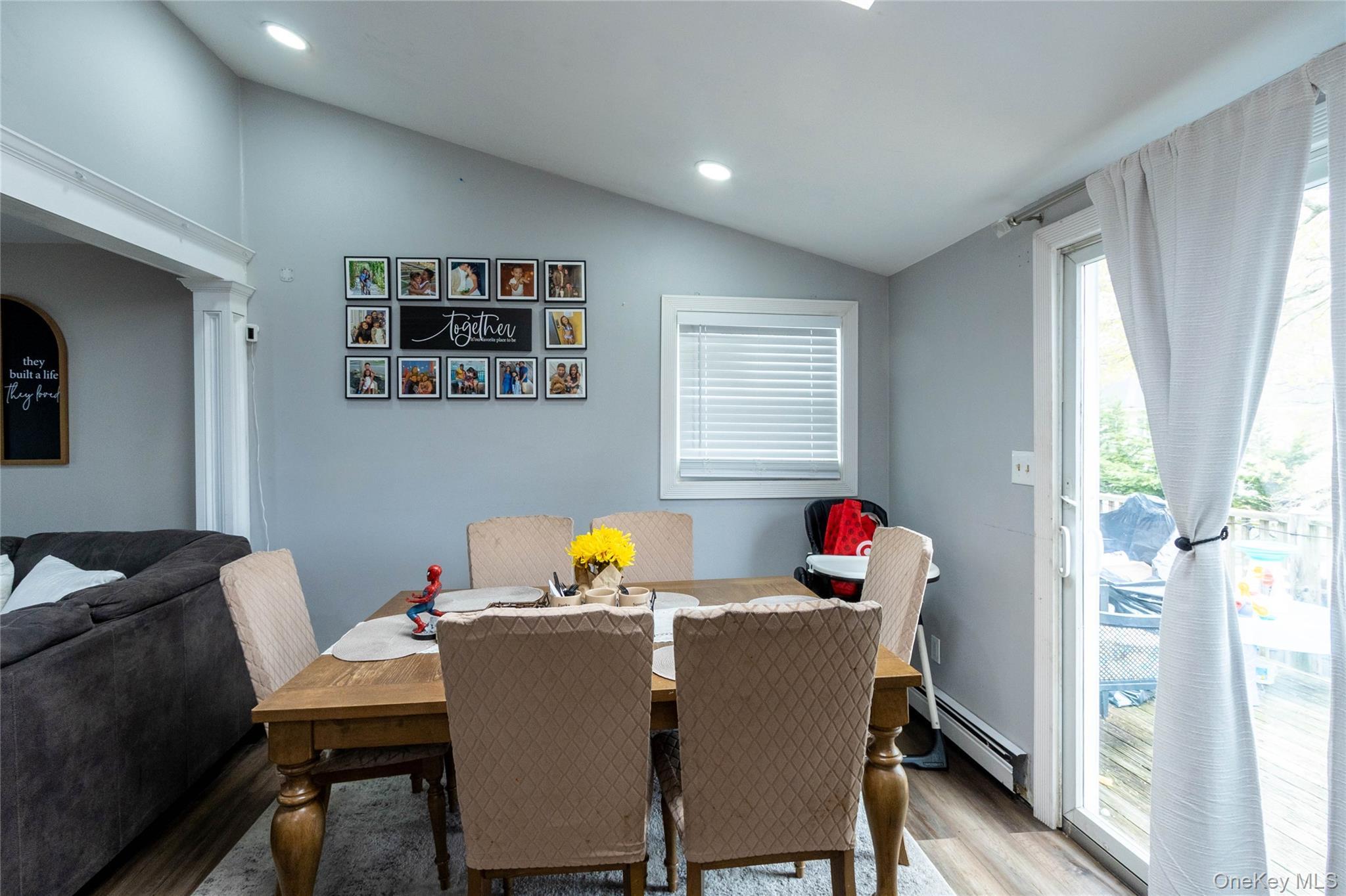 Single Family Cheltenham  Suffolk County, NY 11704, MLS-980853-30