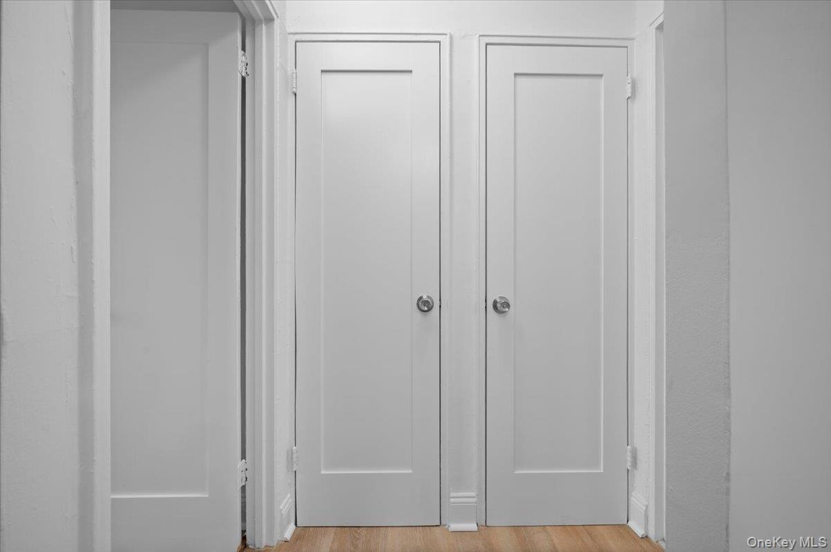 Coop Greystone  Bronx, NY 10463, MLS-980872-7