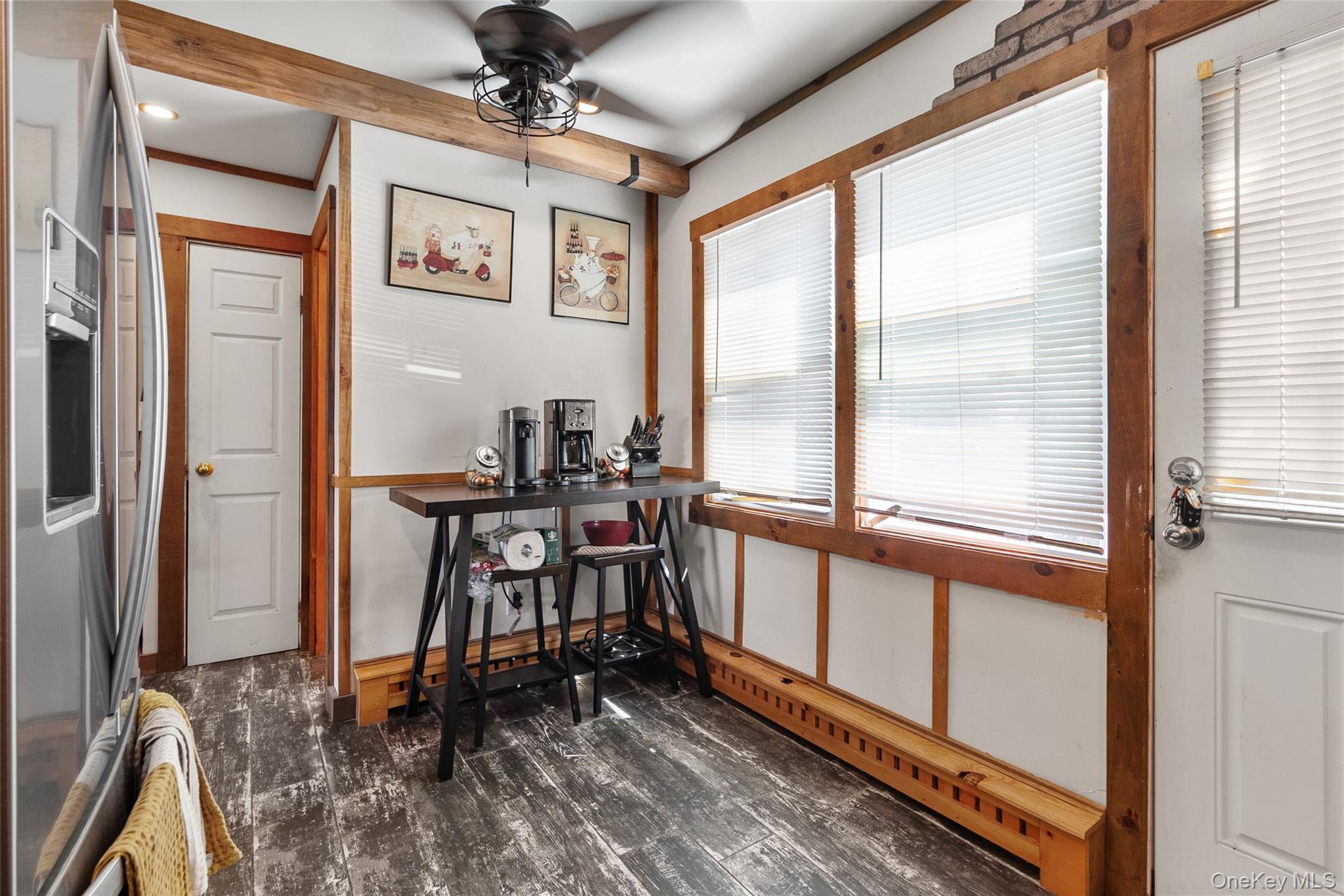 Coop Finch  Suffolk County, NY 11751, MLS-980875-9