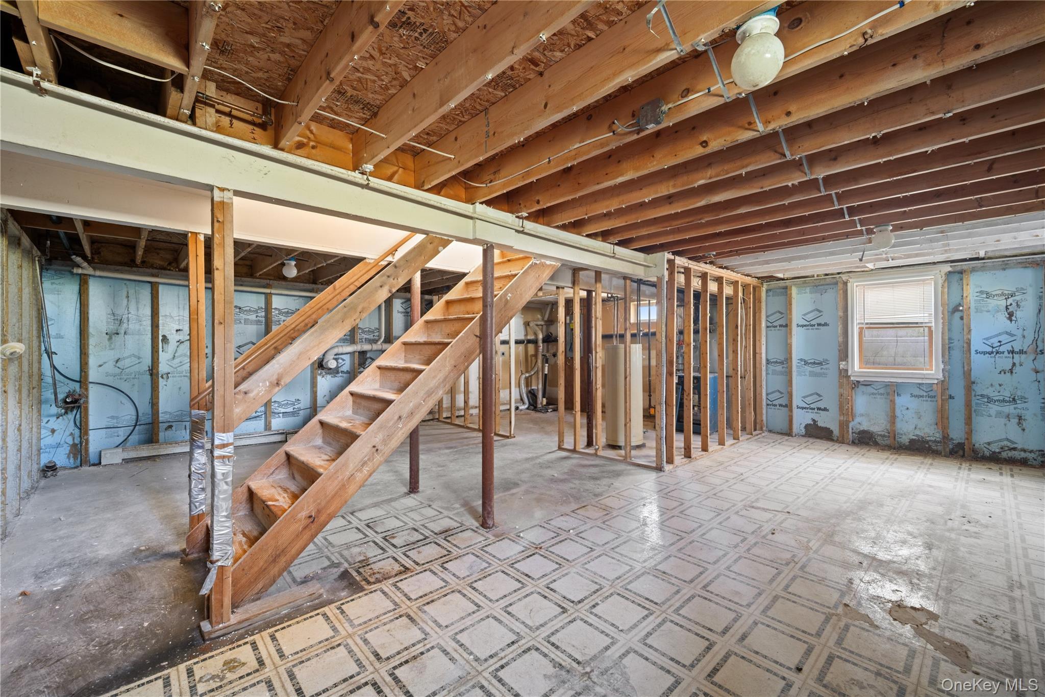 Single Family Autumn  Dutchess County, NY 12603, MLS-980894-28