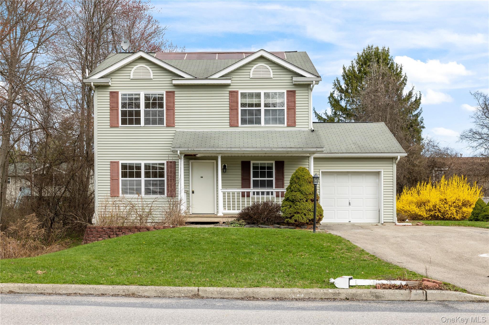 Single Family Autumn  Dutchess County, NY 12603, MLS-980894-35