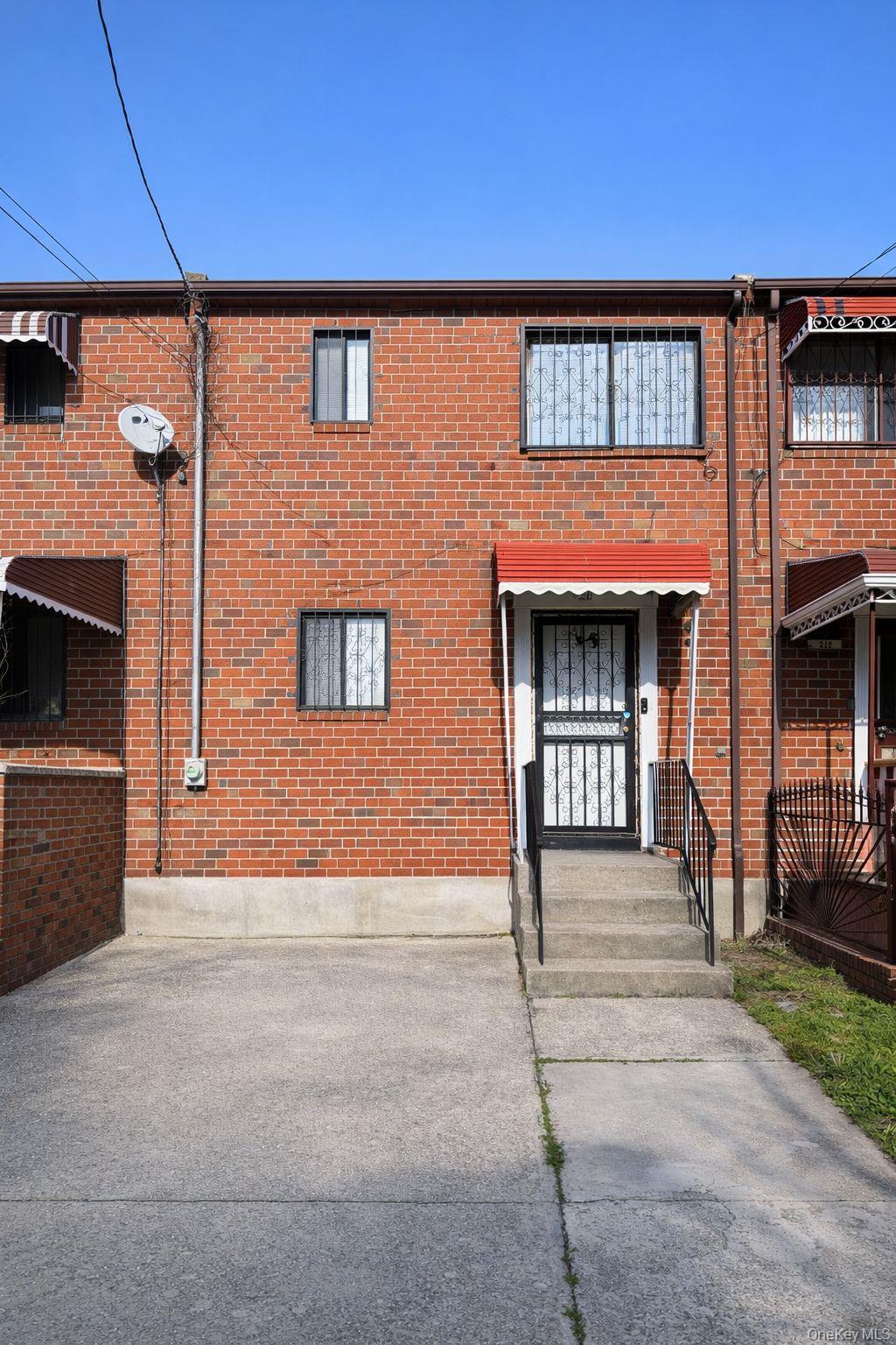 Single Family Berriman  Brooklyn, NY 11208, MLS-980897-2