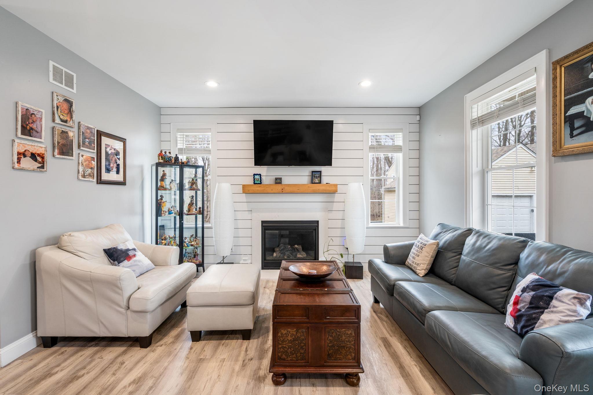 Single Family Rock Cut  Dutchess County, NY 12569, MLS-980908-4