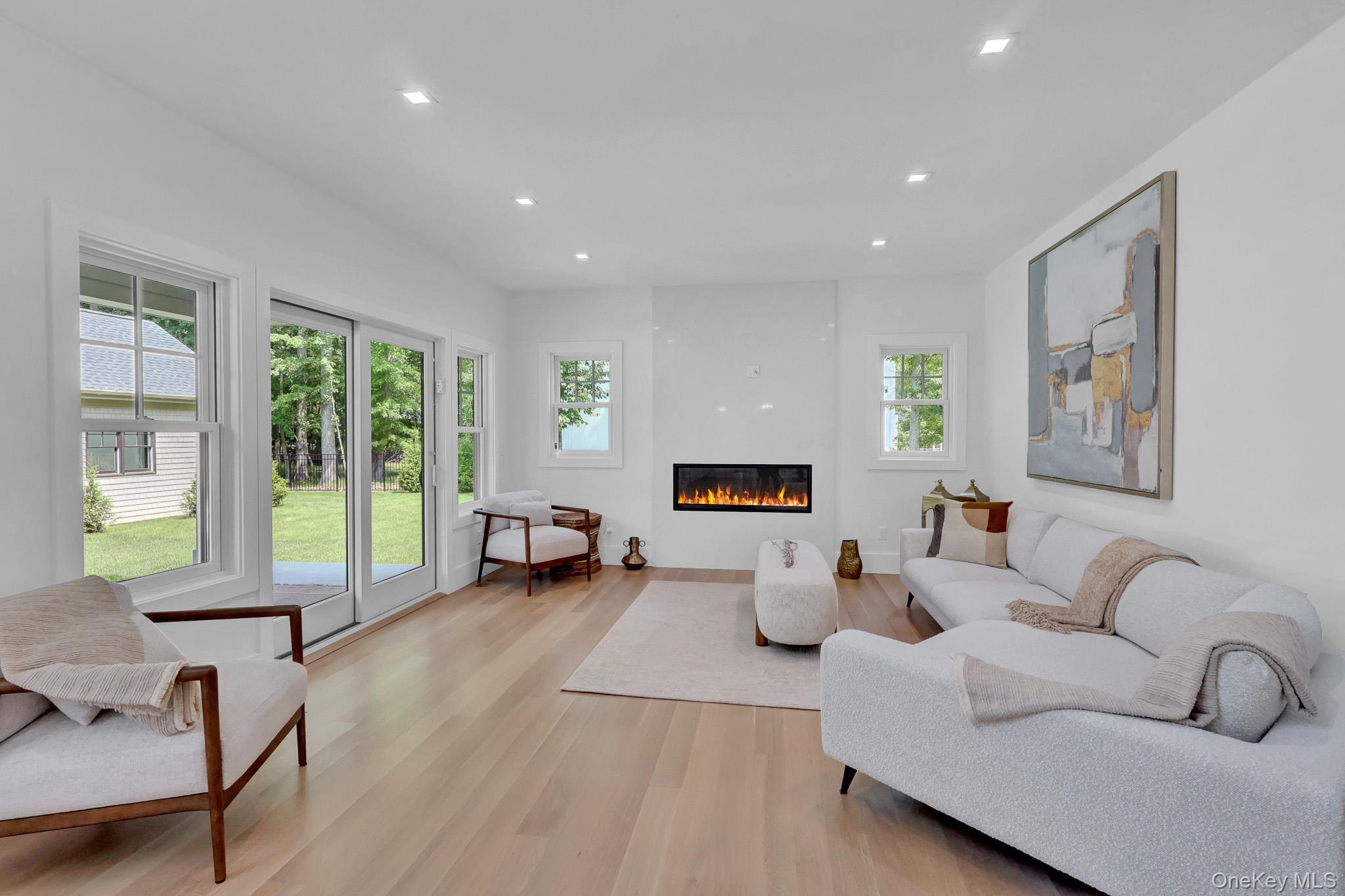 Single Family Jagger Lane  Suffolk County, NY 11977, MLS-980917-13