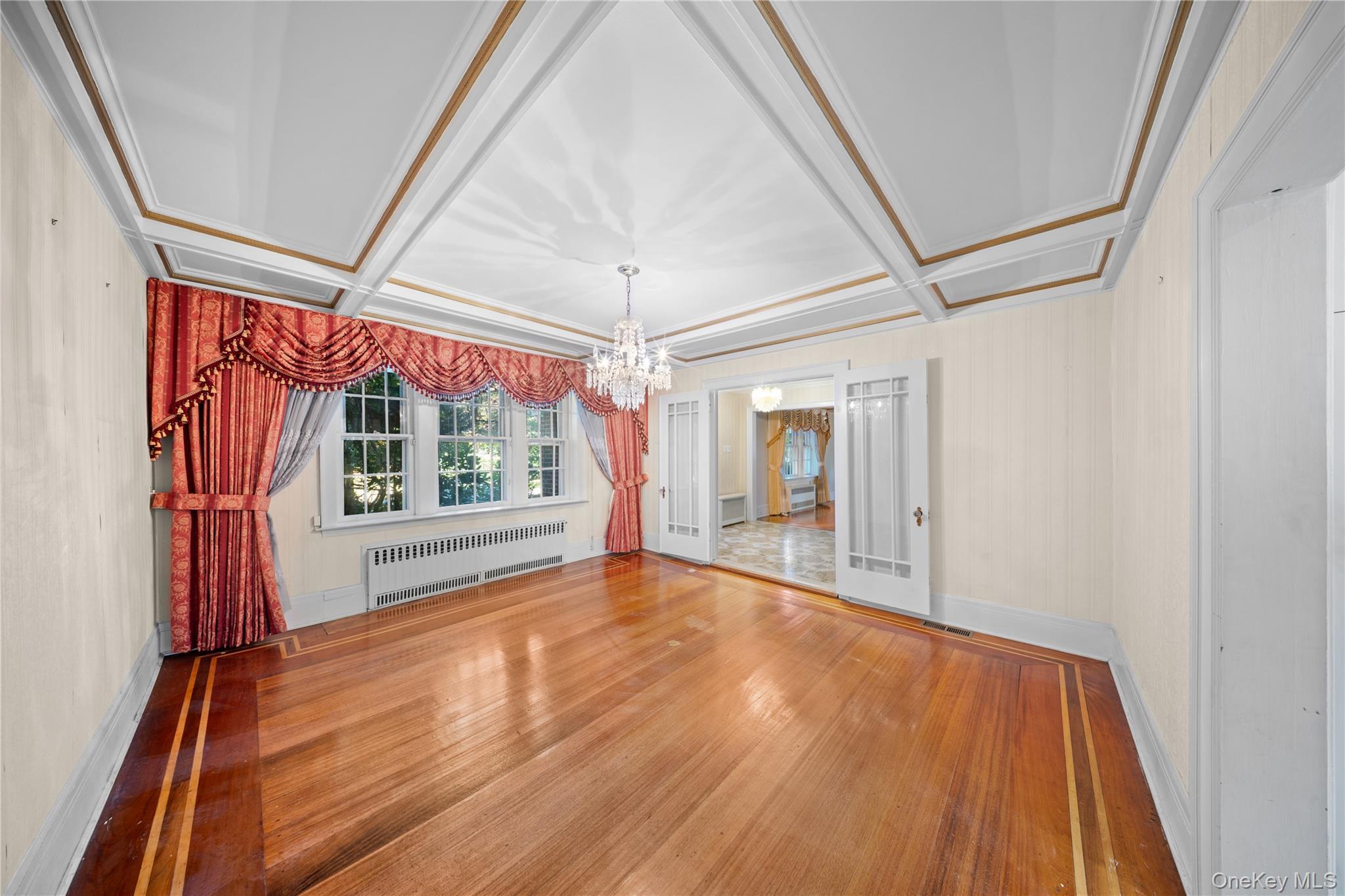Single Family Dartmouth  Queens, NY 11375, MLS-980926-12