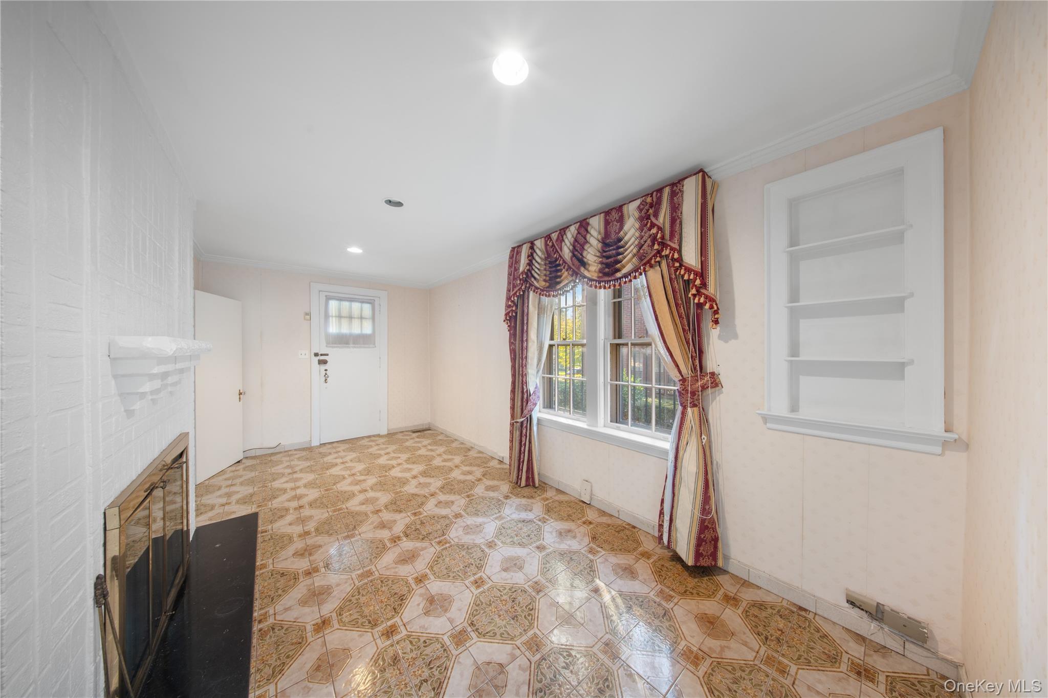 Single Family Dartmouth  Queens, NY 11375, MLS-980926-19