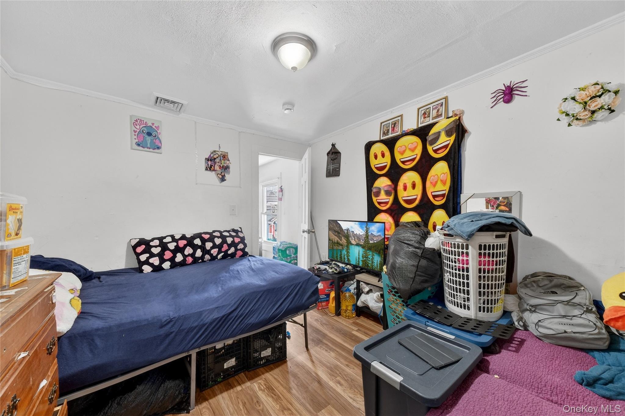 Single Family Franklin  Ulster County, NY 12401, MLS-980928-11