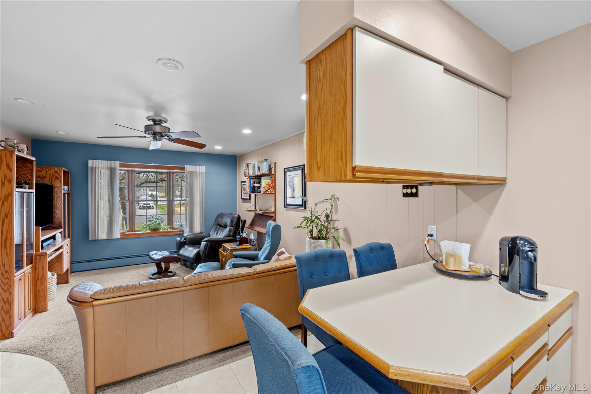 Single Family Westmoylan  Suffolk County, NY 11727, MLS-980929-19