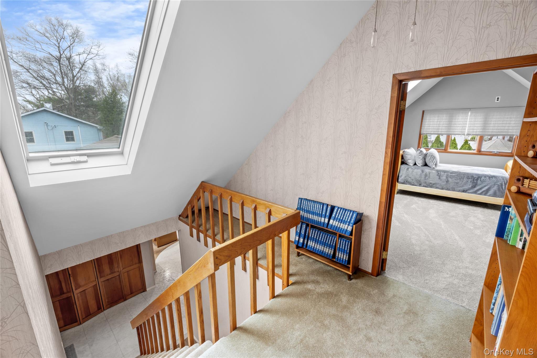 Single Family Westmoylan  Suffolk County, NY 11727, MLS-980929-24
