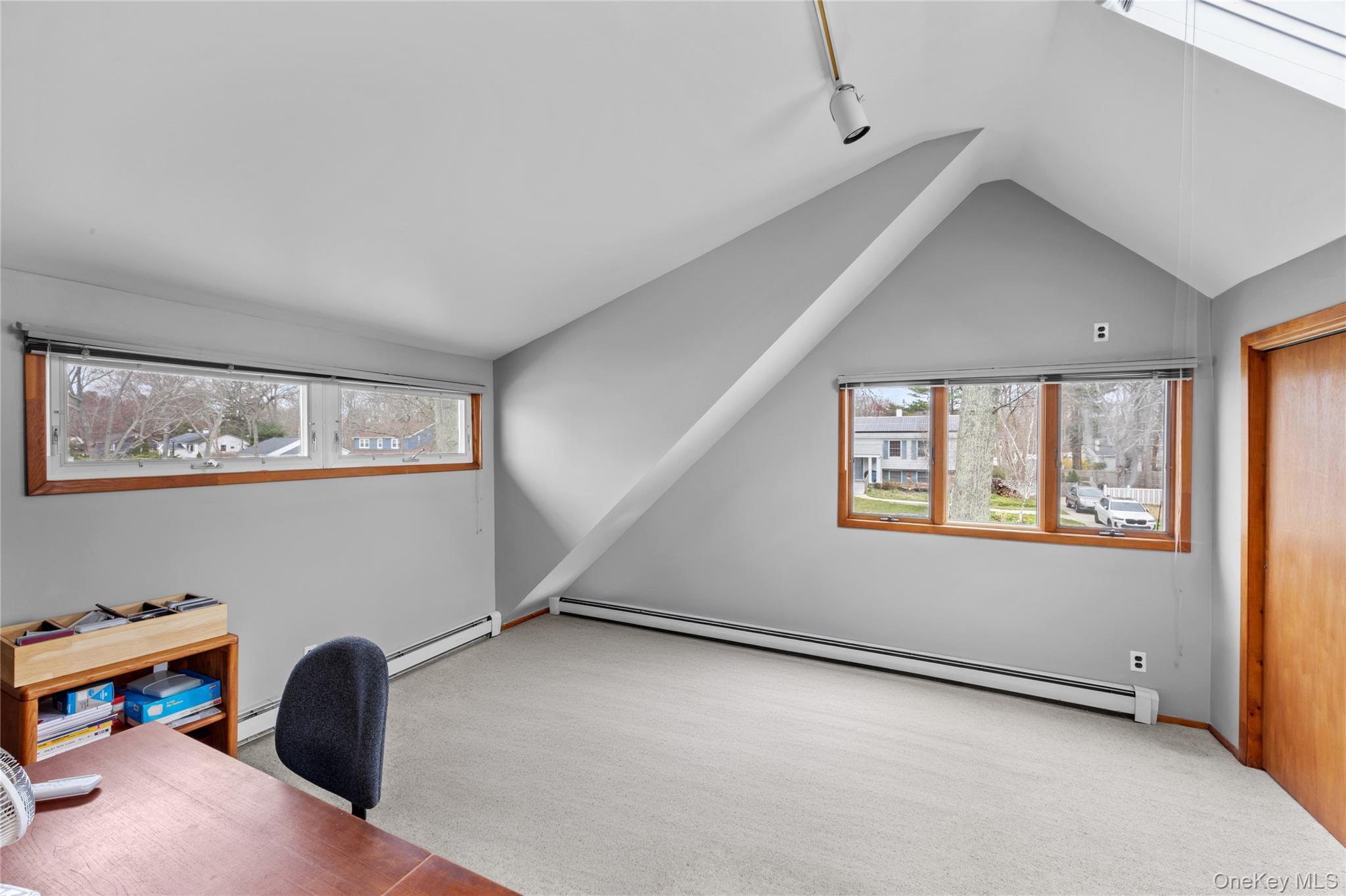 Single Family Westmoylan  Suffolk County, NY 11727, MLS-980929-26
