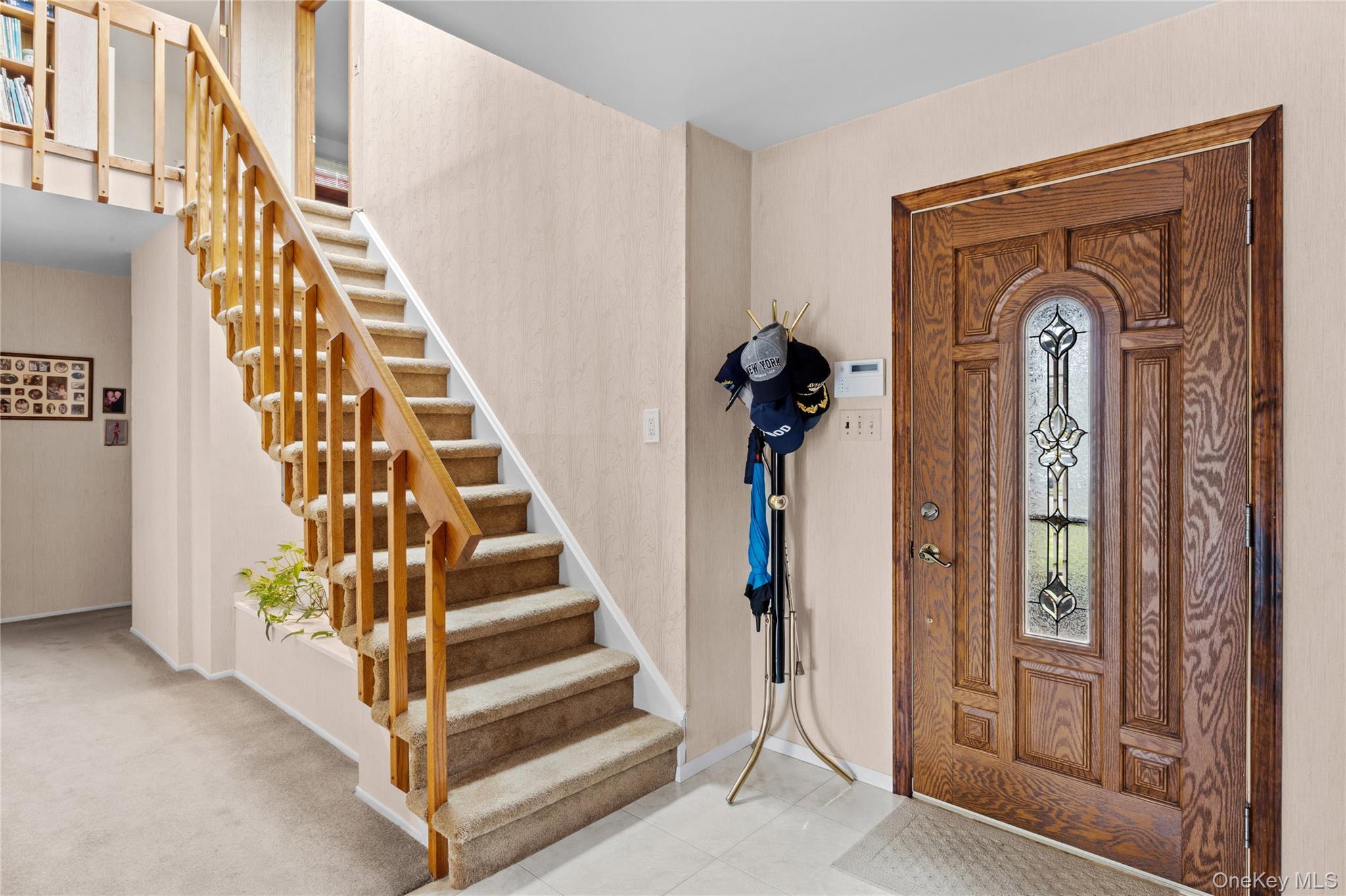 Single Family Westmoylan  Suffolk County, NY 11727, MLS-980929-5