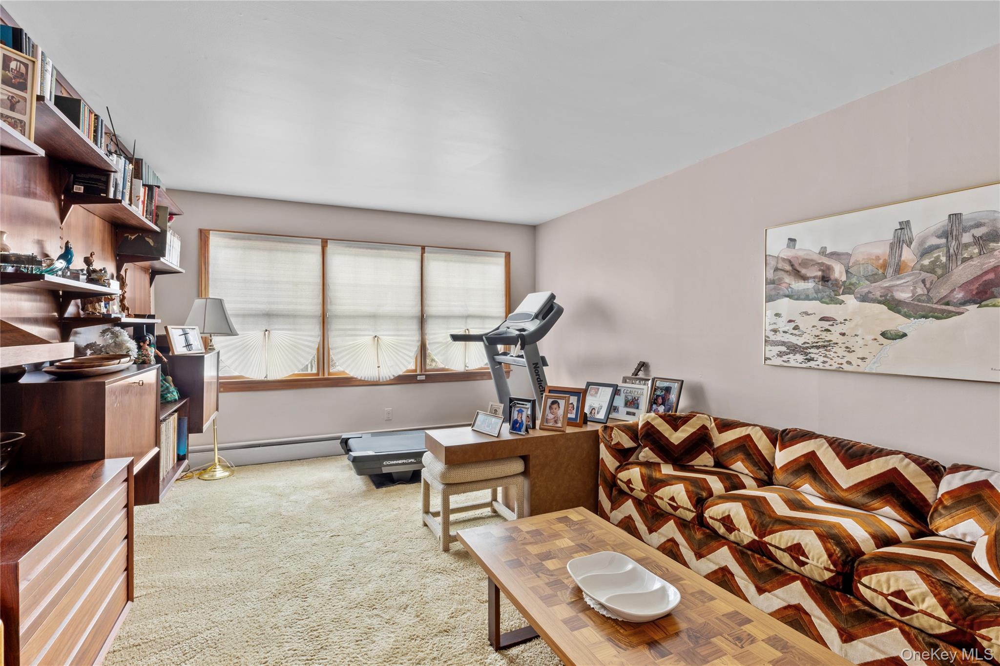 Single Family Westmoylan  Suffolk County, NY 11727, MLS-980929-6