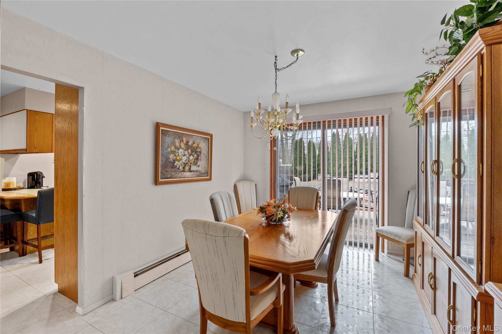 Single Family Westmoylan  Suffolk County, NY 11727, MLS-980929-9