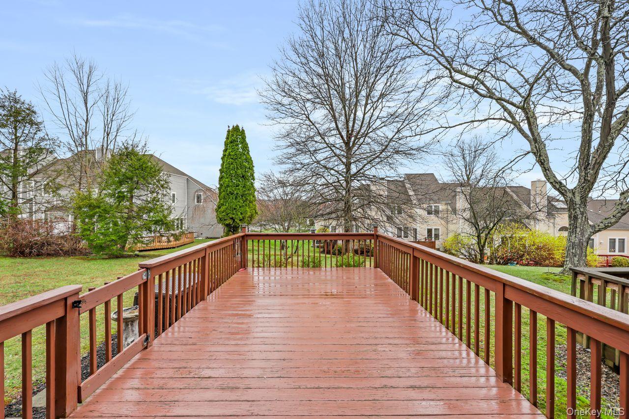 Single Family Fairway  Putnam County, NY 10512, MLS-980945-23